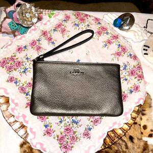 Coach wristlet grey metallic club purse